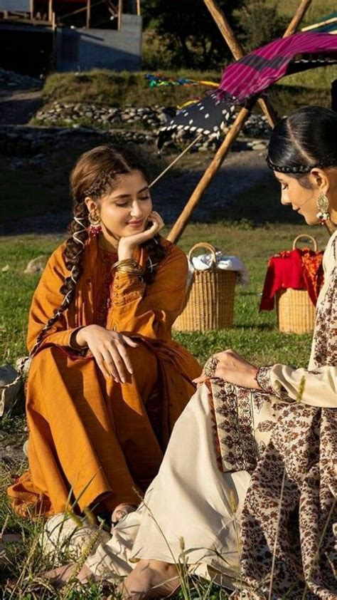 pin  explore    pakistani actresses fashion