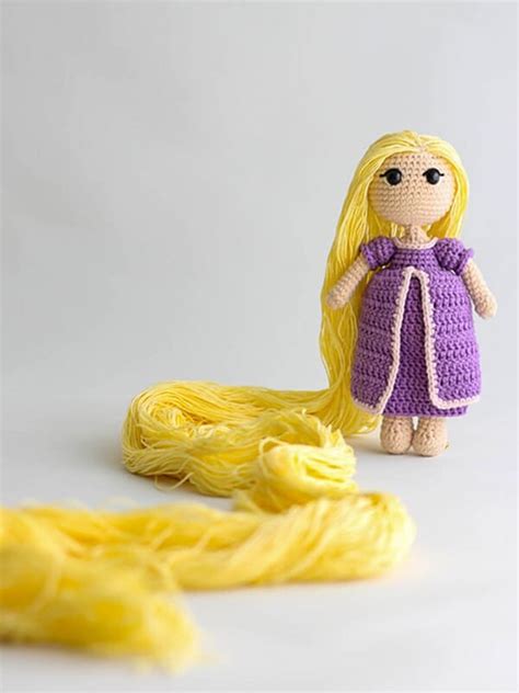 Cabeza Electrónico Salvaje rapunzel pelo corto muñeca Dramaturgo