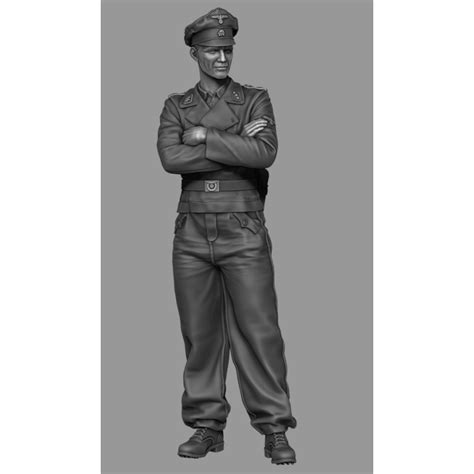 Panzer Art FI35 141 Waffen SS Tank Officer No 1 1 FIG SCALE 1 35