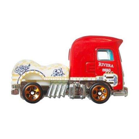 Mattel Hot Wheels Disney Pixar Coco Toy Car 1 Ct Fred Meyer