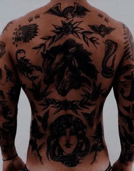 Ideias Impressionantes De Tatuagem Nas Costas Masculina