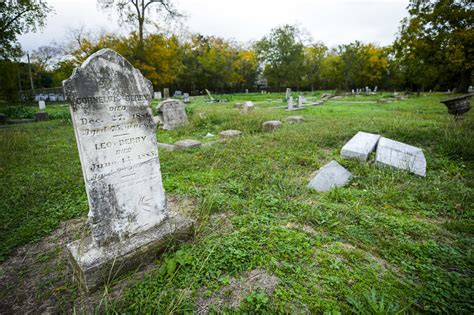 Olivewood Houston Black Cemetery Property Dispute Disrupted The Dead