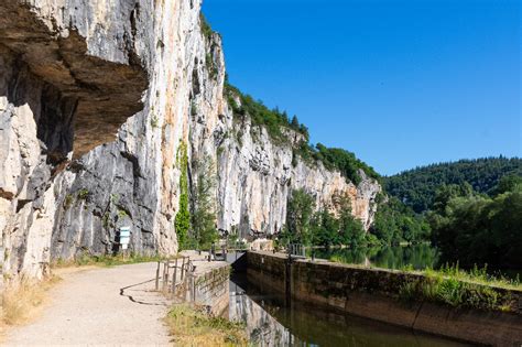 Que Voir Dans Les Vall Es Du Lot Et Du C L Autour De Saint Cirq