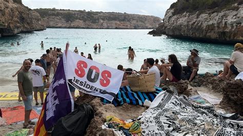 I Residenti Delle Baleari Sono Stufi Del Turismo Di Massa Euronews