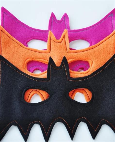 Bat Mask Craftsy Diy Halloween Masks Bat Mask Halloween Diy