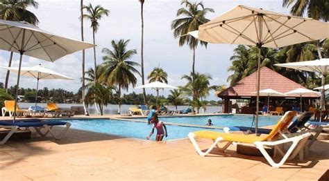 BAIE D'ASSINIE - Hotel Reviews (Africa)