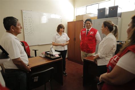 Ministra de la Mujer y Poblaciones Vulnerables visitó el Centro