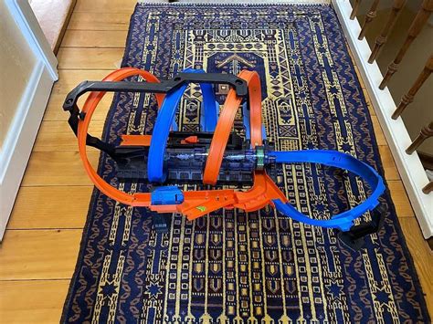 Hot Wheels FTB65 Looping Bahn Korkenzieher Crash Rennstre Gebraucht in Basel für CHF 10