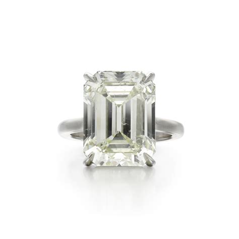 Diamond ring | Fine Jewels | 2023 | Sotheby's