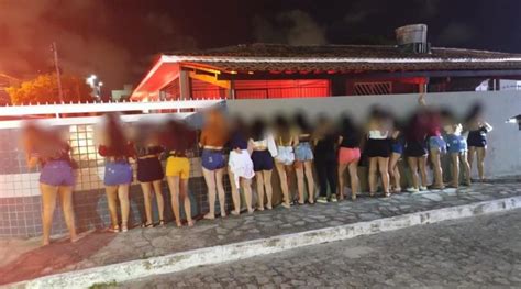 OPERAÇÃO PREVINA SE Polícia Militar encerra festa cerca de