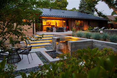 Landscapes Of The Month Blending A Contemporary Backyard With The