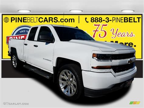 2017 Summit White Chevrolet Silverado 1500 Custom Double Cab 4x4