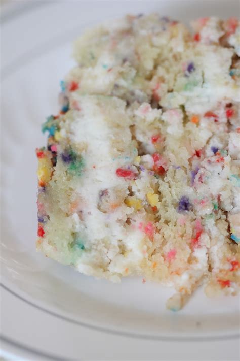 Momofuku Milk Bar Birthday Cake