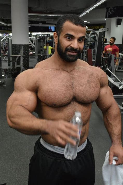 Arab Muscle Dreamz Photo