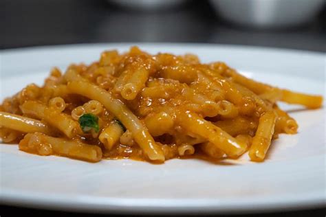 Pasta Alla Lardiata Napoletana L Antica Tradizione Dal Pi Buona