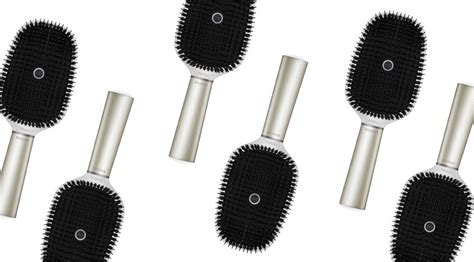 Meet The Kérastase Hair Coach The World’s First Ever Smart Brush