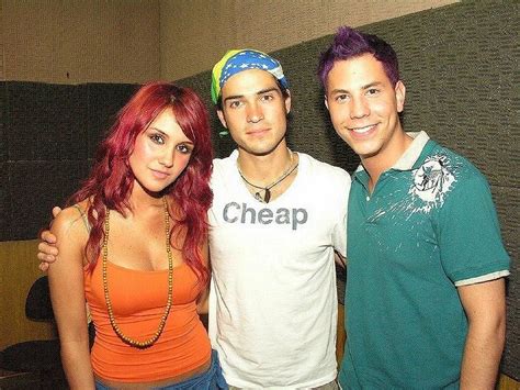 RBD Em Coletiva De Imprensa No Brasil 03 02 06 021 RBD Fotos