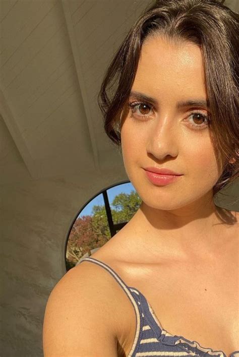 Laura Marano Hawtcelebs