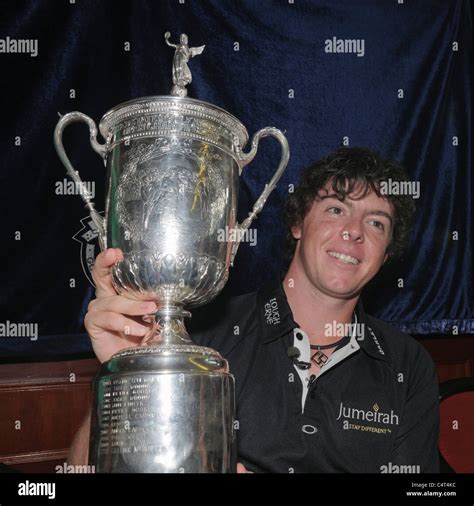 Rory McIlroy returns home to Holywood Golf Club with the US Open Cup ...