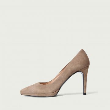 Pantofi cu toc subțire nude Anisa din piele naturală