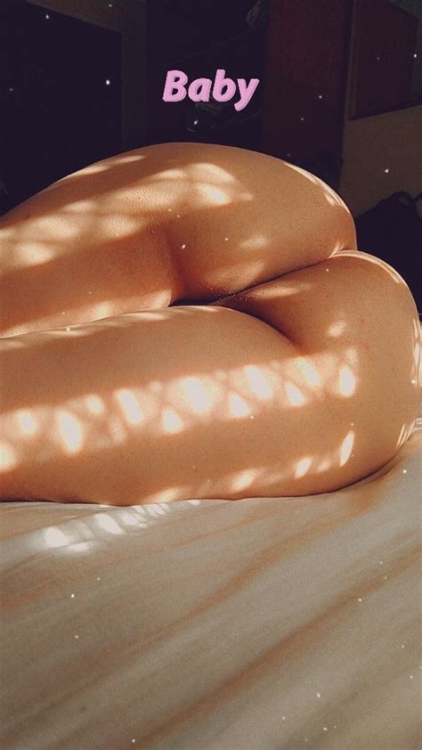 Kissed By The Sun OC Porn Pic