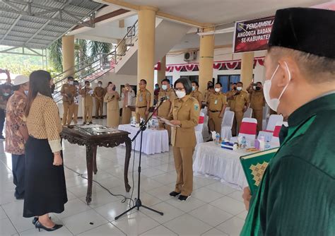 BERITATOTABUAN Yasti Pimpin Pengambilan Sumpah Janji Anggota BPD