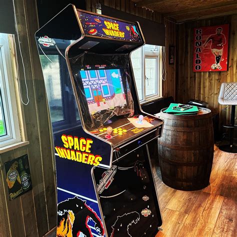 Arcade Cabinets - Thats retro