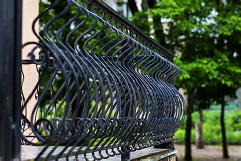 Vinyl Fence Installations Chain Links Fences Vinyl Fence Materials