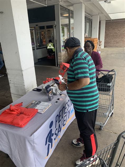 Ped Safety Outreach Giant Foods North Bethesda Flickr