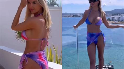 Christine Mcguinness Looks Incredible As She Flashes Her Bum While