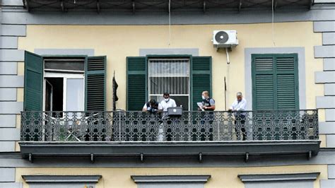 Bambino Morto Cadendo Dal Balcone A Napoli Il Domestico L Ho Preso