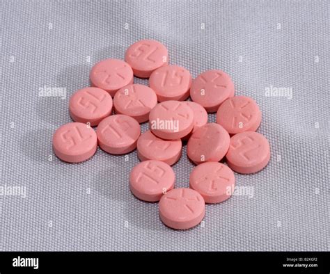 Clopidogrel Hi Res Stock Photography And Images Alamy