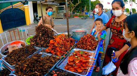 Phnom Penh Street Food Tour Yummy Cricket In Cambodia 2021 YouTube