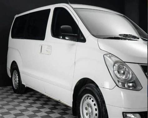 Vendo Microbus Hyundai H1 Año 2015 Manual Motor 25 12 Pasajeros