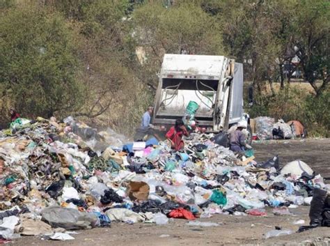 Basura en calles de Toluca podría ser problema incontrolable IMAGEN RADIO