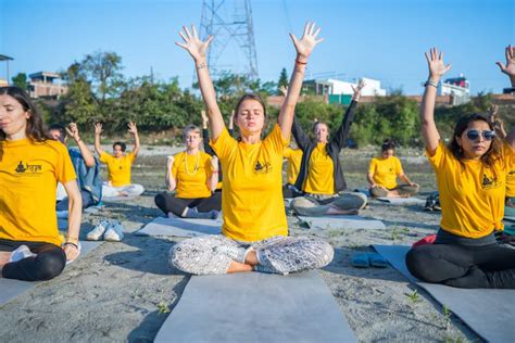 Himalayan Yoga Association Teacher Training Centre In Rishikesh Uttarakhand Balancegurus