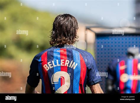 Presentation Hector Bellerin Hi Res Stock Photography And Images Alamy