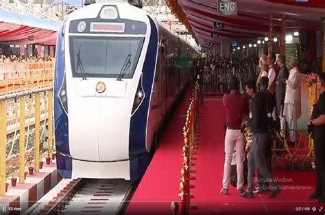 Bhopal Delhi Vande Bharat Express Pm Modi Flags Off Train