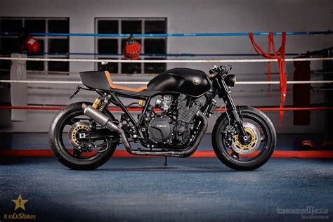 Stealth Yamaha XJR 1300 RocketGarage Cafe Racer Magazine