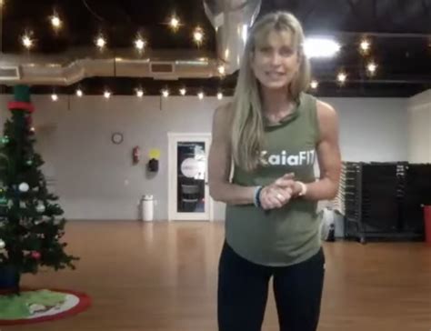 Live With Nikki Last Minute Gift Guide Kaia Fit