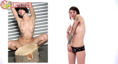 Naked Evette Suicide In SuicideGirls Guide To Living