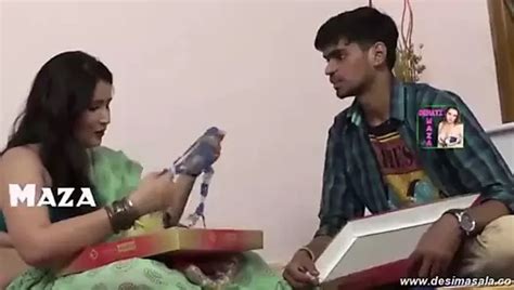 Hot Surekha Desi Aunty In Saree Hot Sex Indian Blowjob Porn XHamster