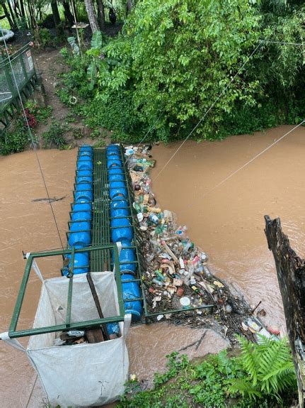 Ecobarreiras Como Redes E Gal Es Retiram Toneladas De Lixo Dos Rios