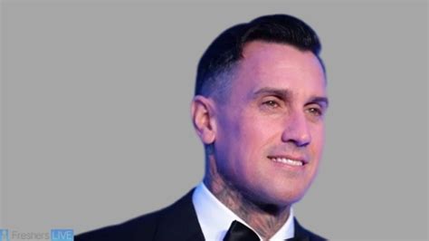 Carey Hart Age, Net Worth, Biography, Height, Income - Scooptimes