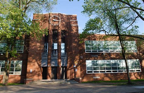 Paul Robeson Elementary School Entrance Trenton Nj Flickr