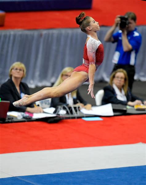 Ragan Smith vaults to lead at US gymnastics championships | KOCB