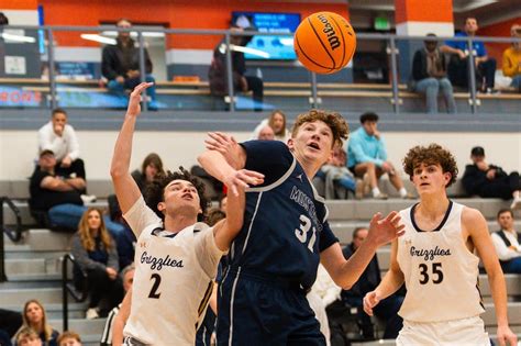 High school boys basketball: Friday night roundup – Deseret News