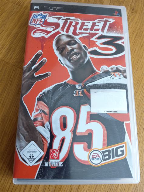 Buy NFL Street 3 For PSP Retroplace