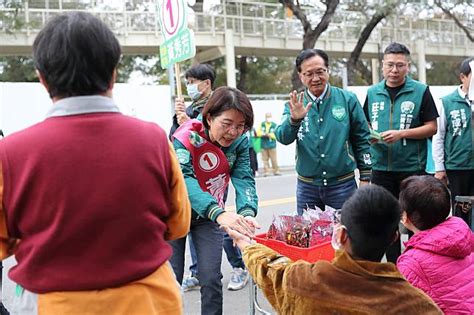 （有影片）／選前黃金週催票！黃秀芳q版「秀芳娃娃」當分身 觀傳媒 Line Today