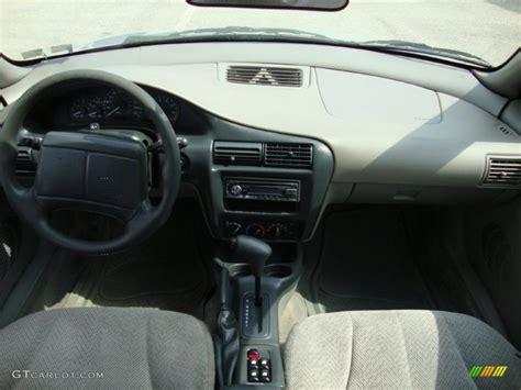 2001 Ultra Silver Metallic Chevrolet Cavalier LS Sedan 35427173 Photo